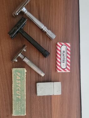 Playtex Men’s Safety Razor and Accessories Set - Silver, Black, Red, Green